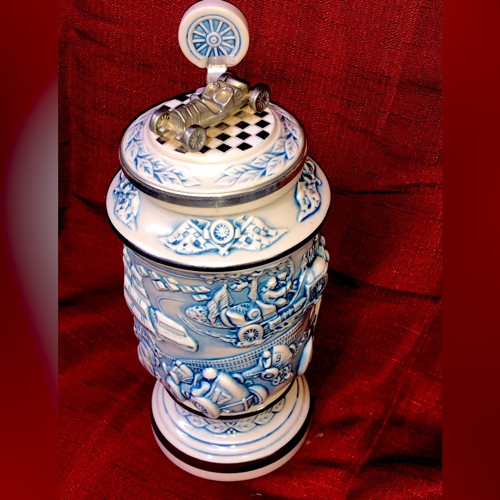“Racing Car Stein”.